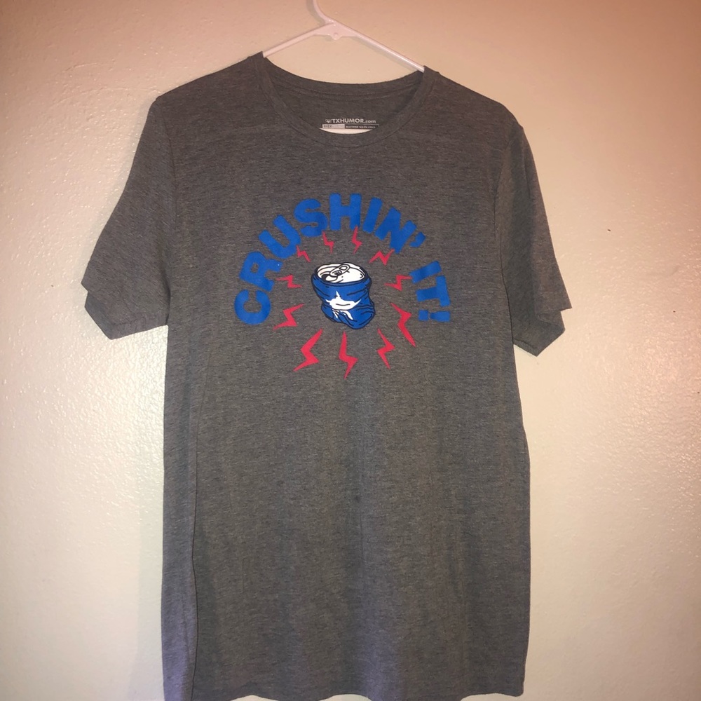 Men’s graphic tshirt. “Crushin It” size large. TX humor brand